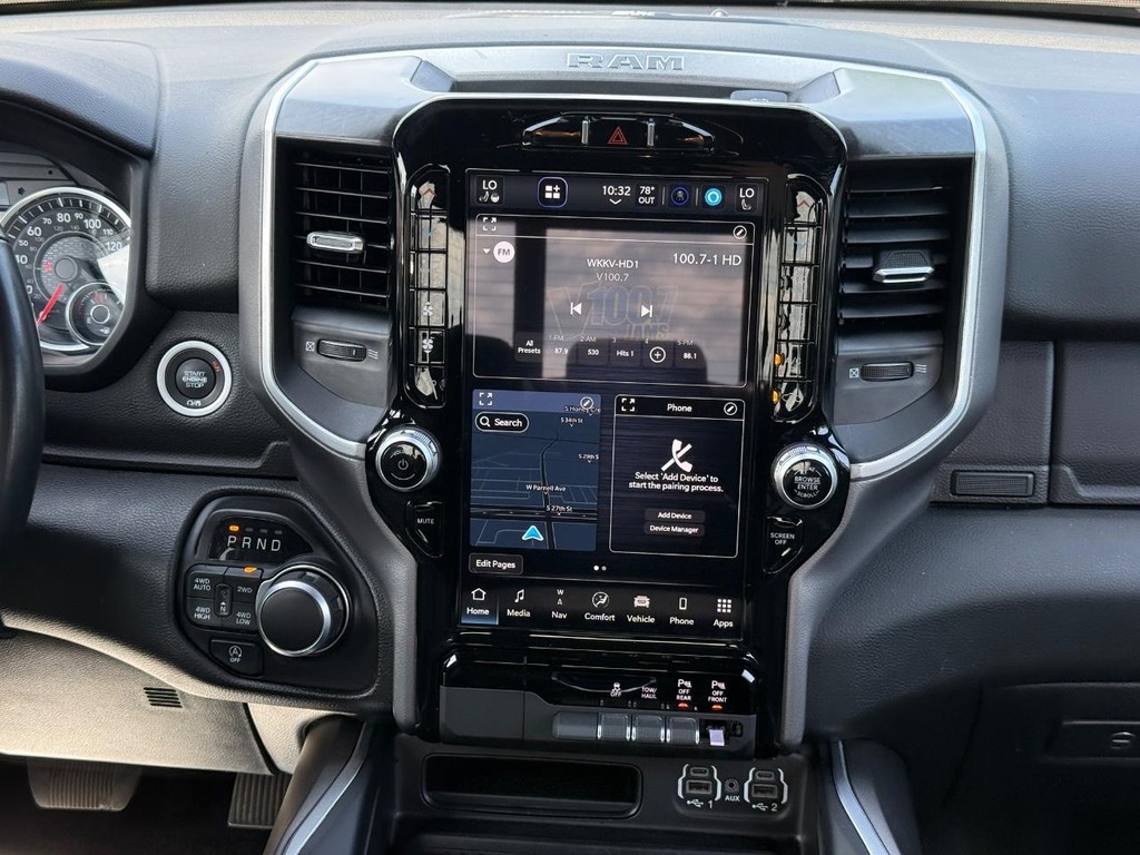Ram 1500 Vehicle Full-screen Gallery Image 08