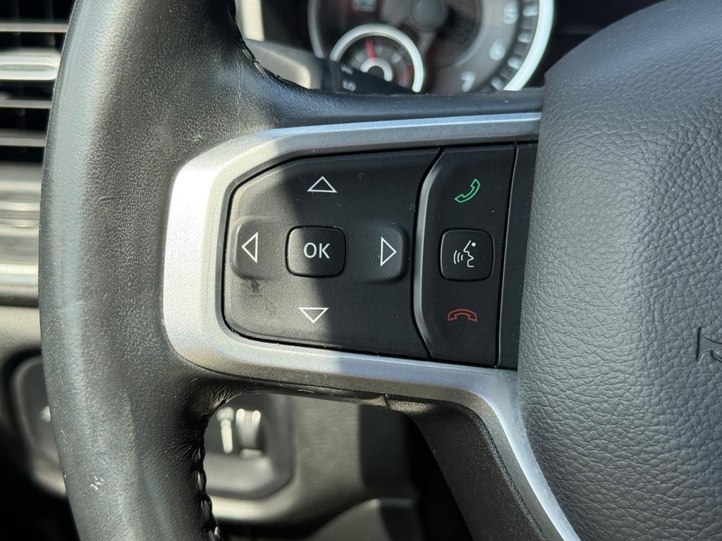 Ram 1500 Vehicle Full-screen Gallery Image 13