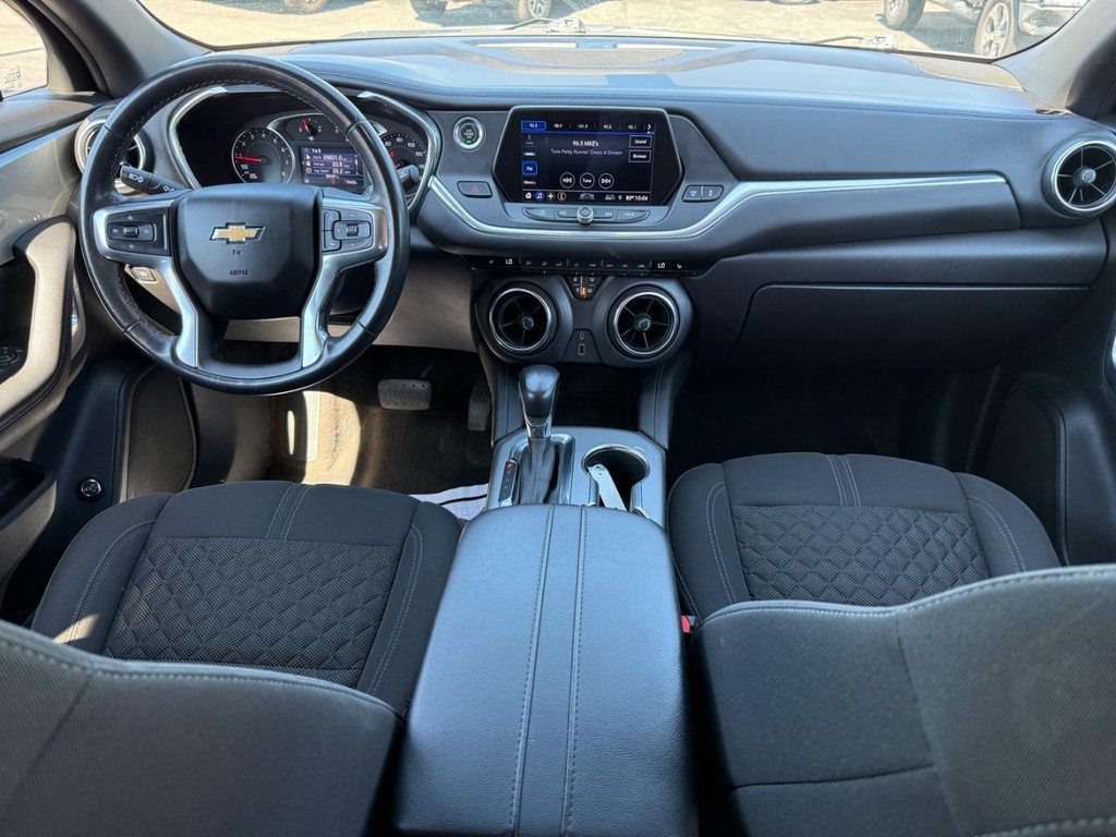 Chevrolet Blazer Vehicle Full-screen Gallery Image 07