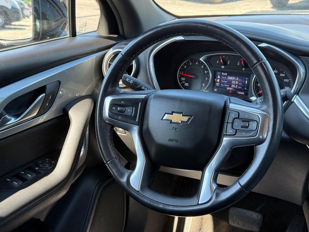 Chevrolet Blazer Vehicle Full-screen Gallery Image 10