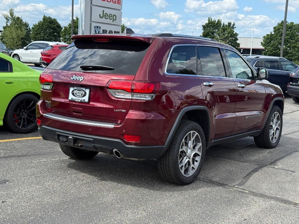 Jeep Grand Cherokee WK Vehicle Full-screen Gallery Image 03