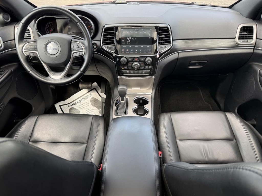 Jeep Grand Cherokee WK Vehicle Full-screen Gallery Image 08