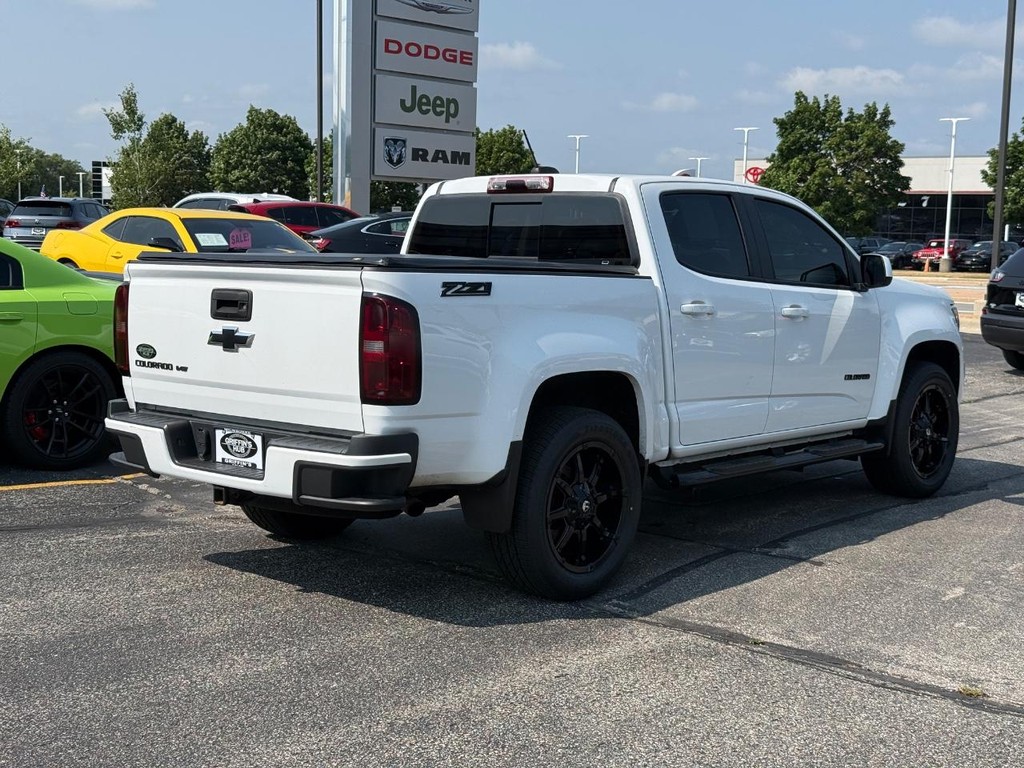 Chevrolet Colorado Vehicle Full-screen Gallery Image 03