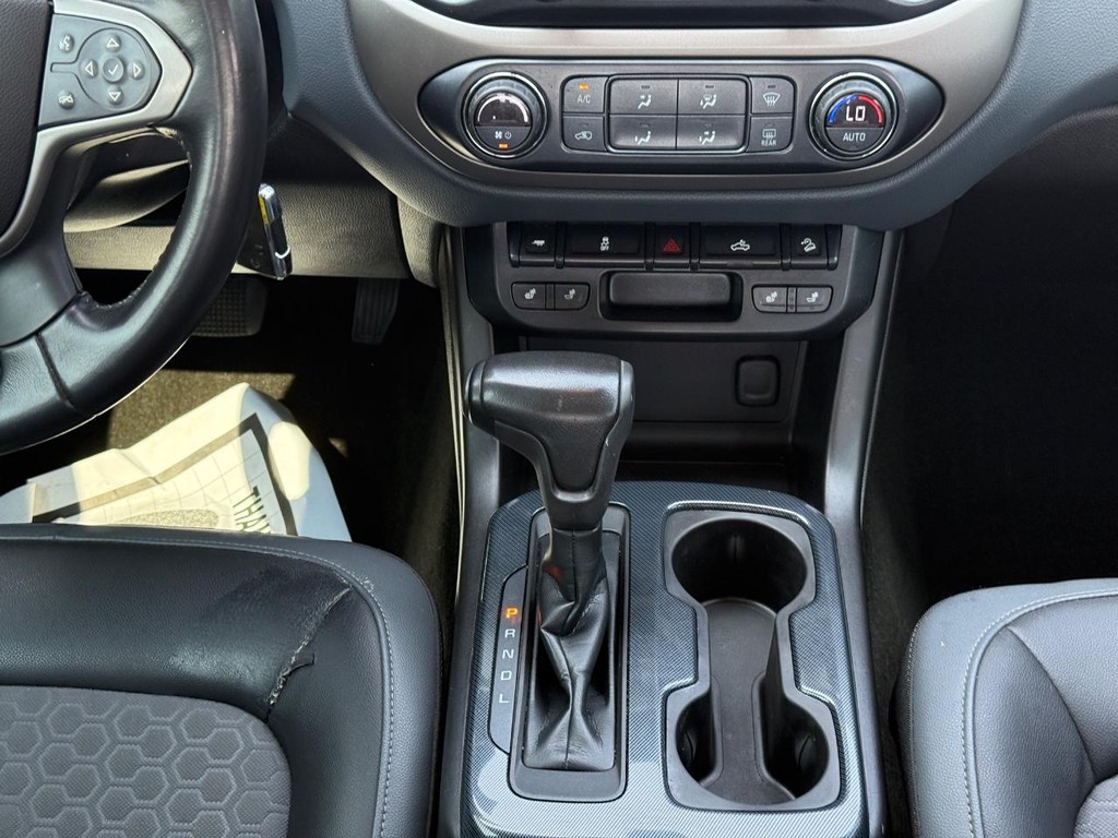 Chevrolet Colorado Vehicle Full-screen Gallery Image 10