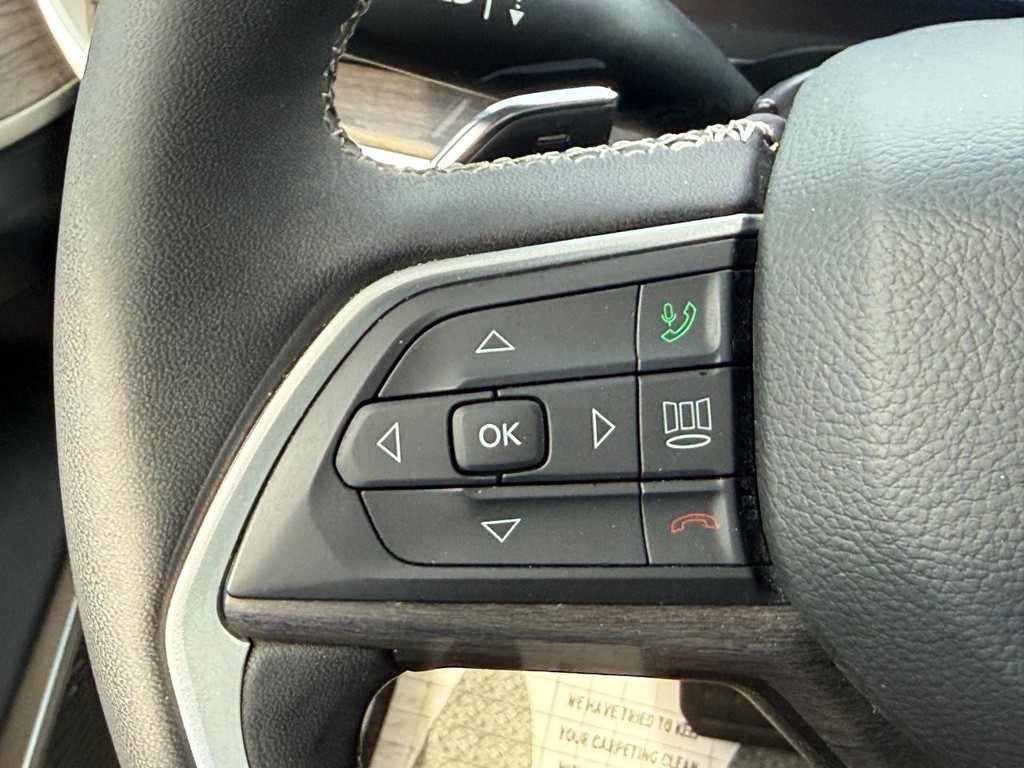 Jeep Grand Cherokee 4xe Vehicle Full-screen Gallery Image 14