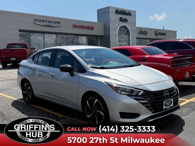 more details - nissan versa