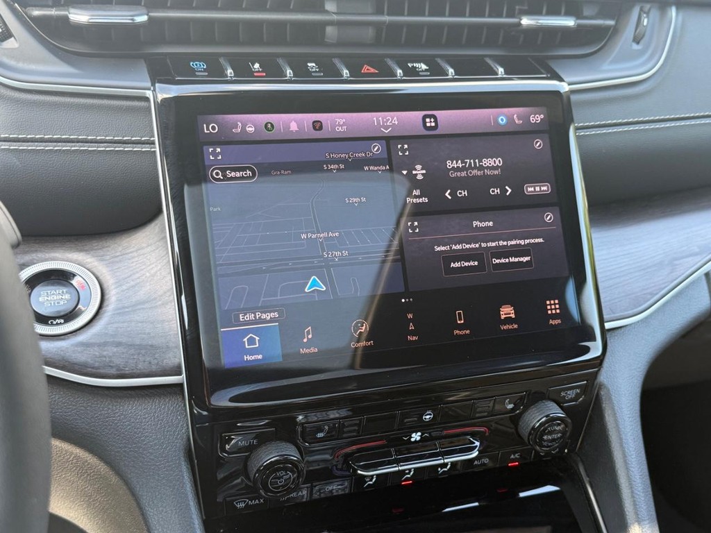 Jeep Grand Cherokee 4xe Vehicle Full-screen Gallery Image 17