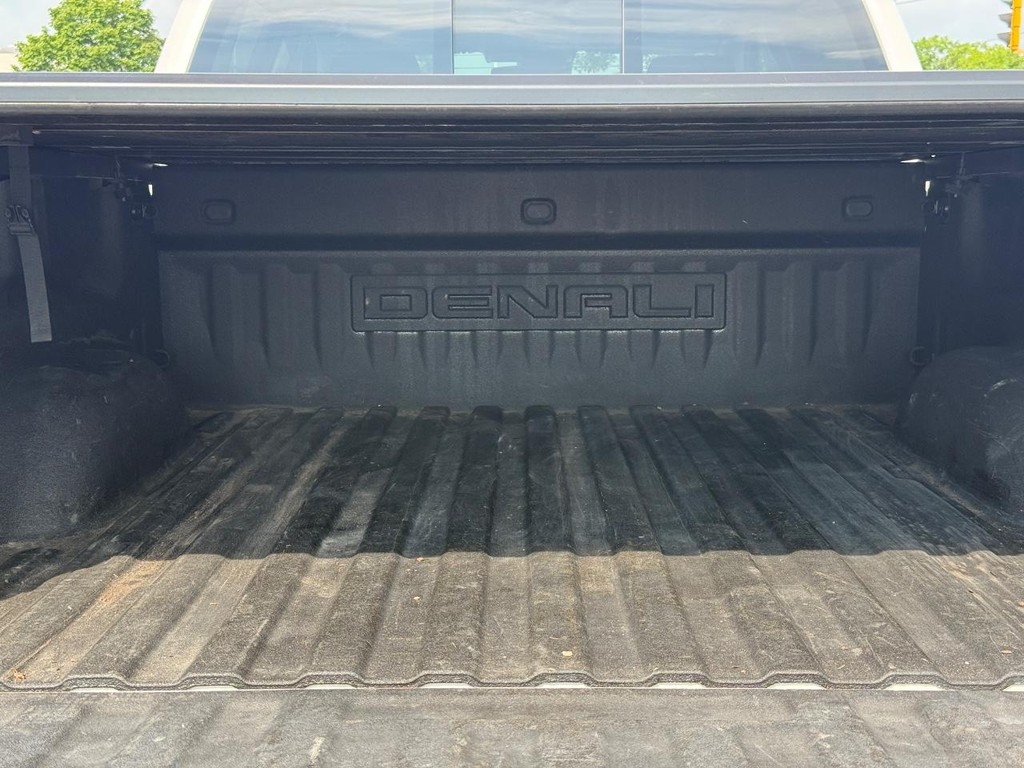 GMC Sierra 1500 Vehicle Full-screen Gallery Image 05