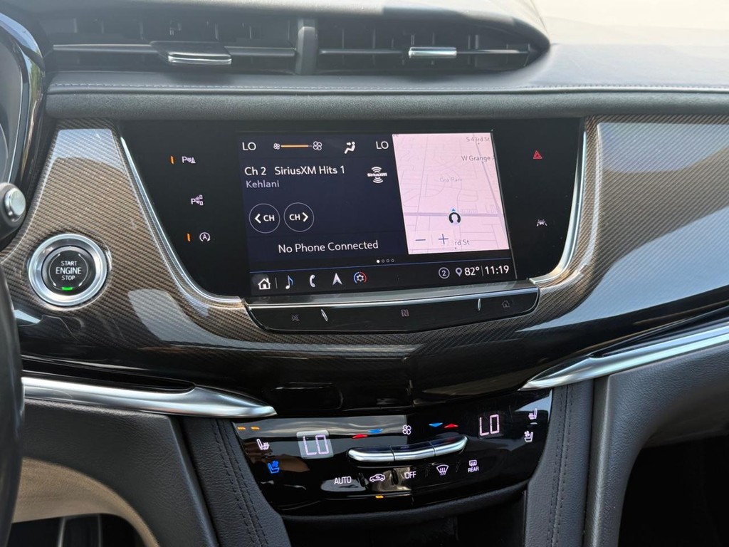Cadillac XT6 Vehicle Full-screen Gallery Image 17