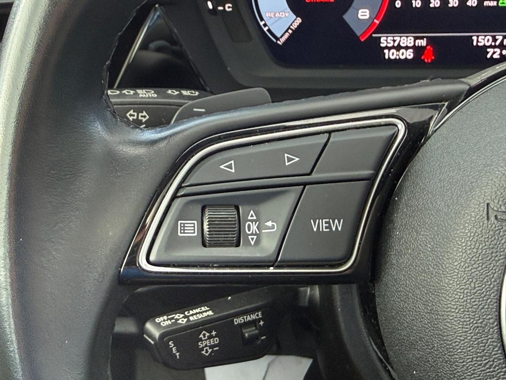Audi A3 Vehicle Full-screen Gallery Image 15