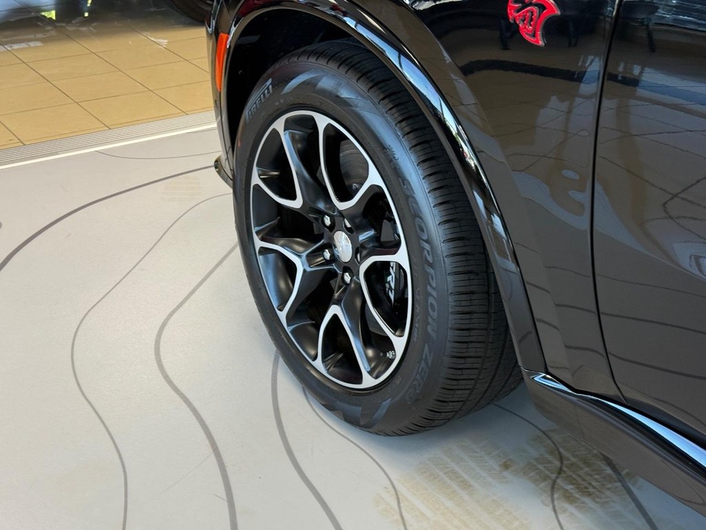 Dodge Durango Vehicle Full-screen Gallery Image 15