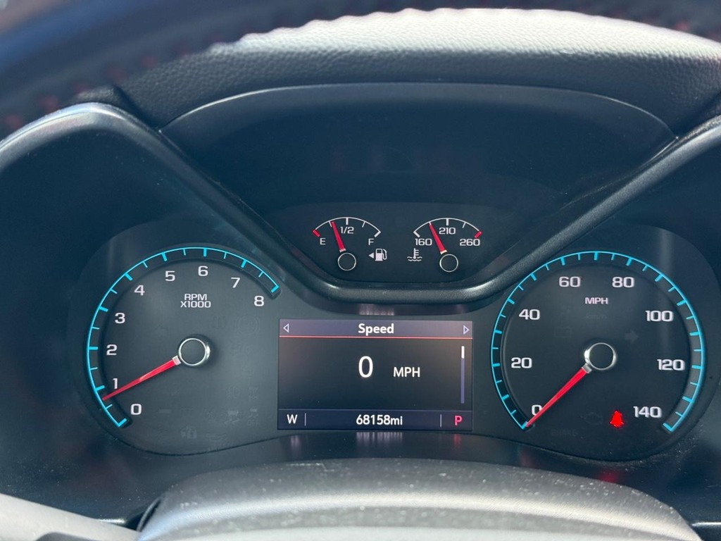 GMC Canyon Vehicle Full-screen Gallery Image 16