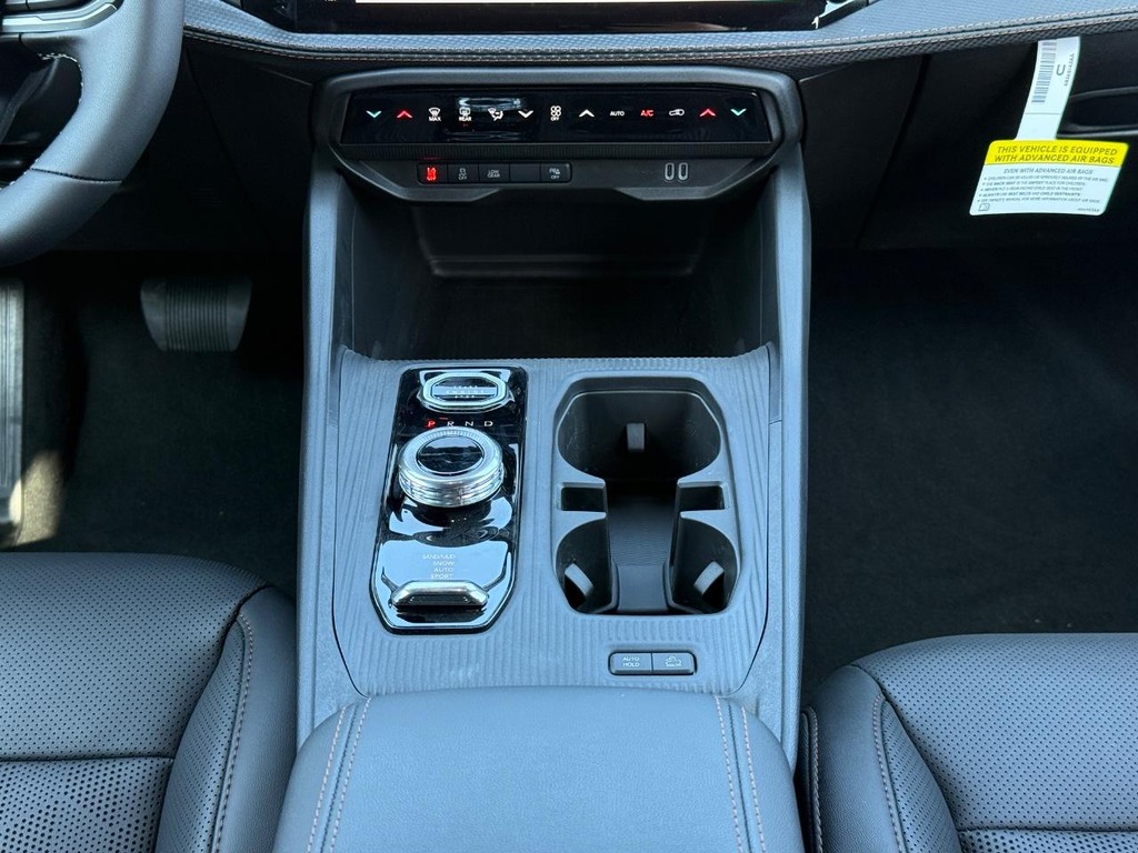 Jeep Cherokee Vehicle Full-screen Gallery Image 08