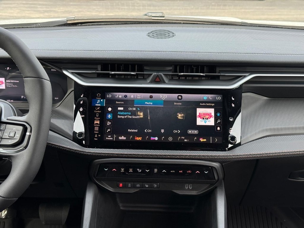 Jeep Cherokee Vehicle Full-screen Gallery Image 08