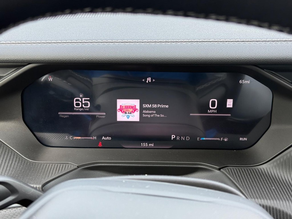 Jeep Cherokee Vehicle Full-screen Gallery Image 15