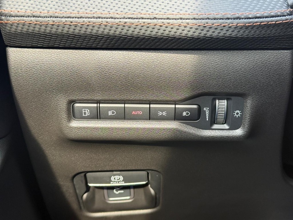 Jeep Cherokee Vehicle Full-screen Gallery Image 19