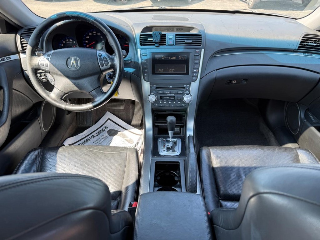 Acura TL Vehicle Full-screen Gallery Image 07