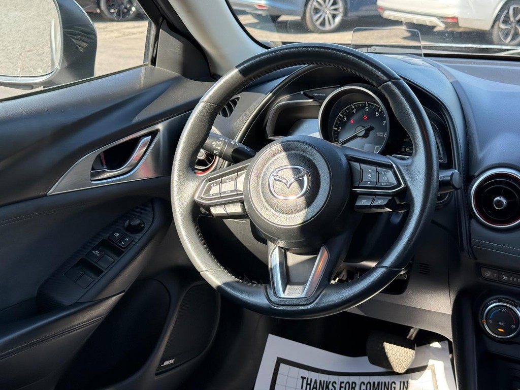Mazda CX-3 Vehicle Full-screen Gallery Image 11