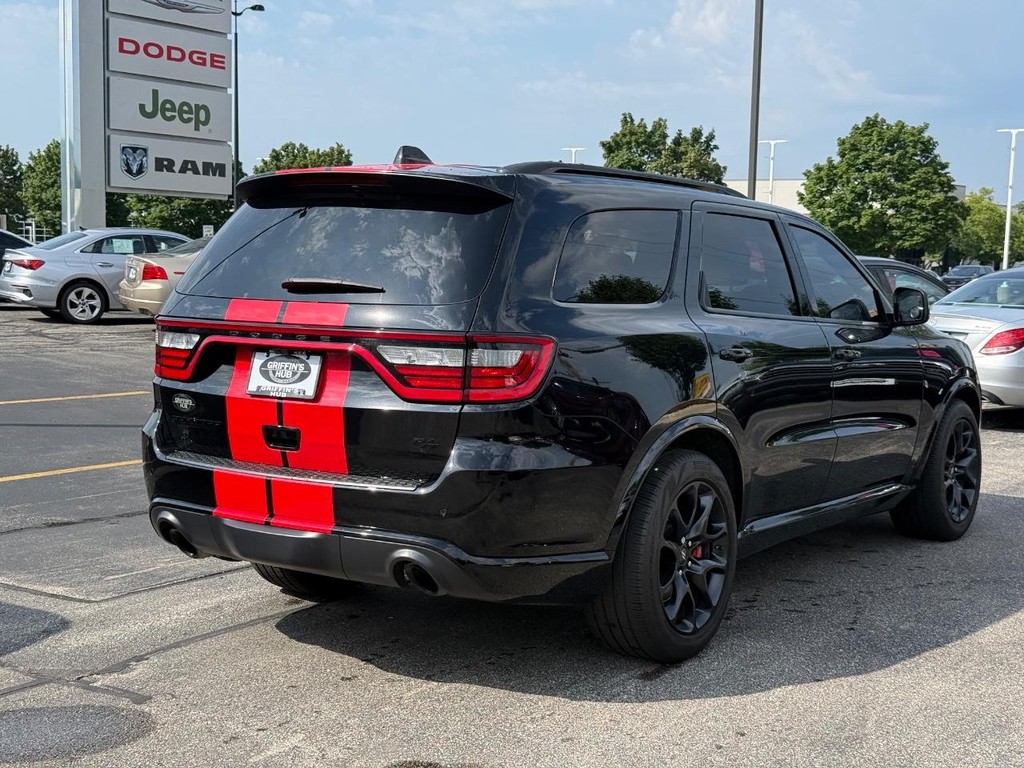 Dodge Durango Vehicle Full-screen Gallery Image 03