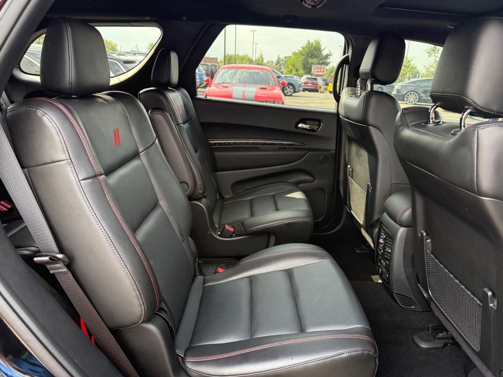 Dodge Durango Vehicle Full-screen Gallery Image 07