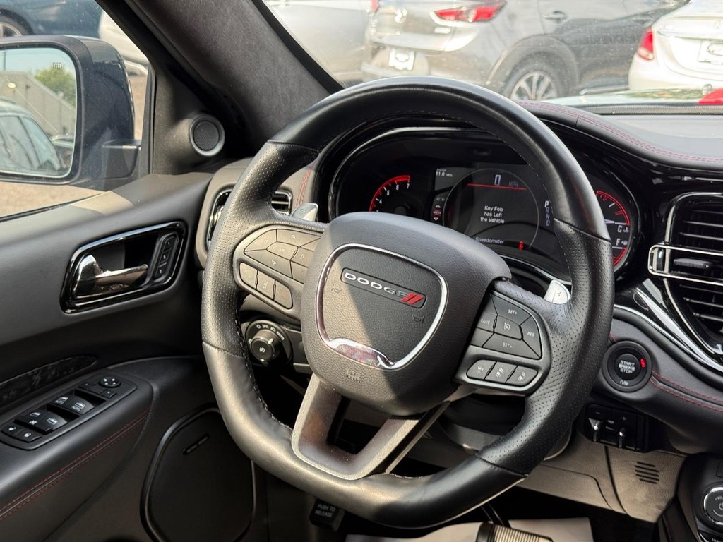 Dodge Durango Vehicle Full-screen Gallery Image 12