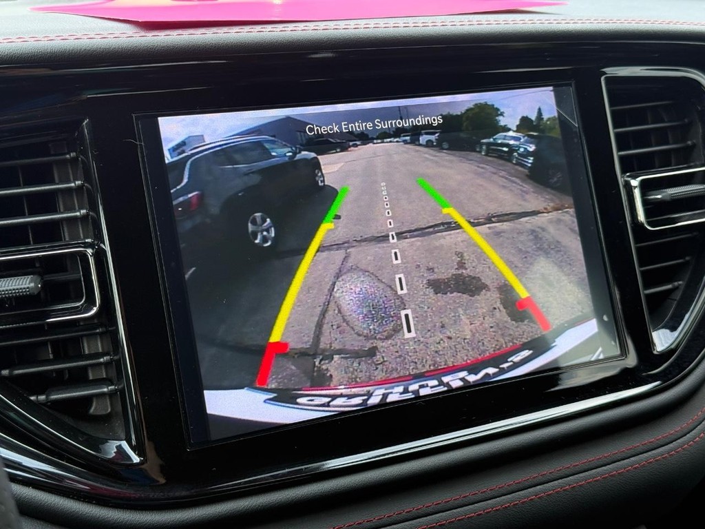 Dodge Durango Vehicle Full-screen Gallery Image 18