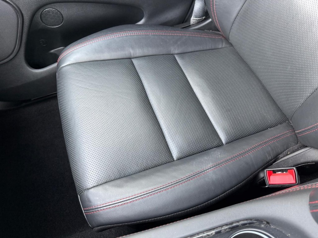 Dodge Durango Vehicle Full-screen Gallery Image 20