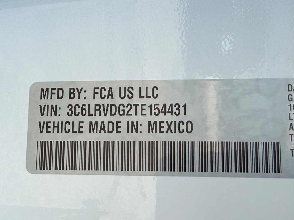Ram ProMaster Cargo Van Vehicle Full-screen Gallery Image 28