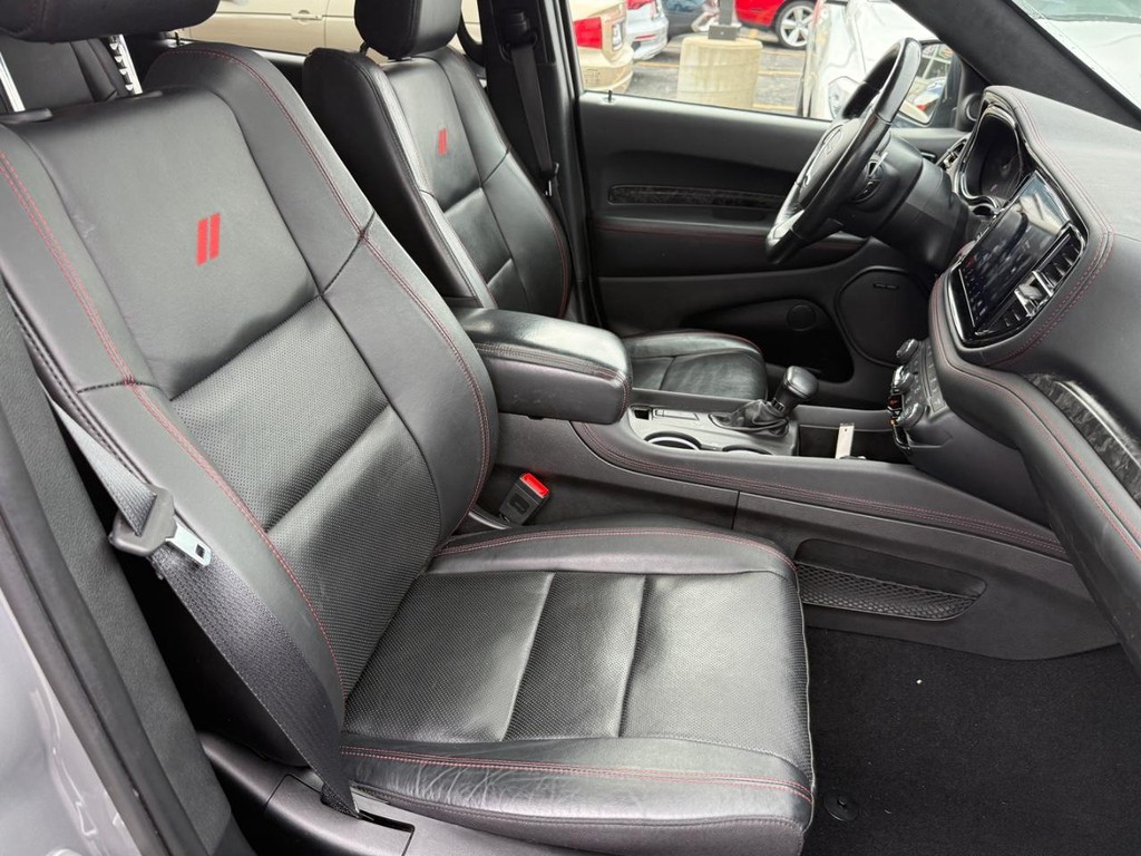 Dodge Durango Vehicle Full-screen Gallery Image 05