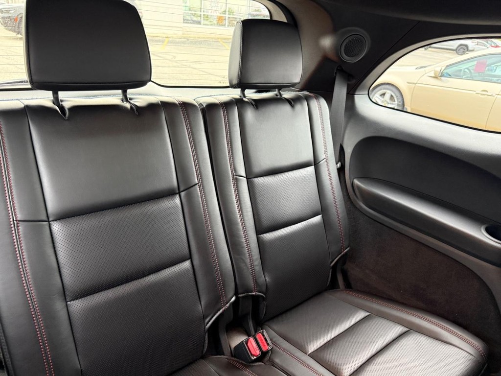 Dodge Durango Vehicle Full-screen Gallery Image 07