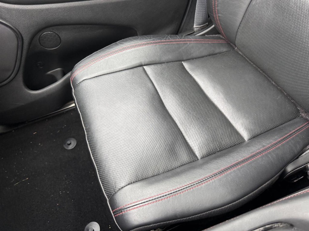 Dodge Durango Vehicle Full-screen Gallery Image 19