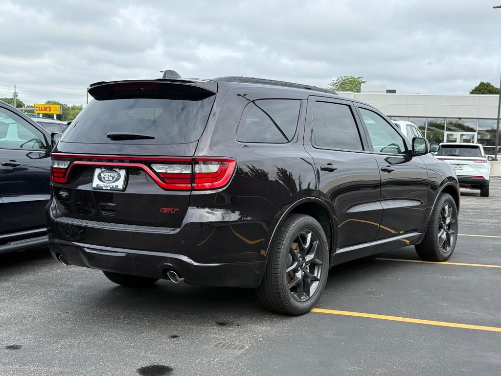 Dodge Durango Vehicle Full-screen Gallery Image 03