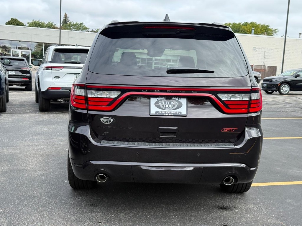 Dodge Durango Vehicle Full-screen Gallery Image 04