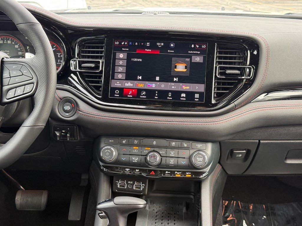 Dodge Durango Vehicle Full-screen Gallery Image 08