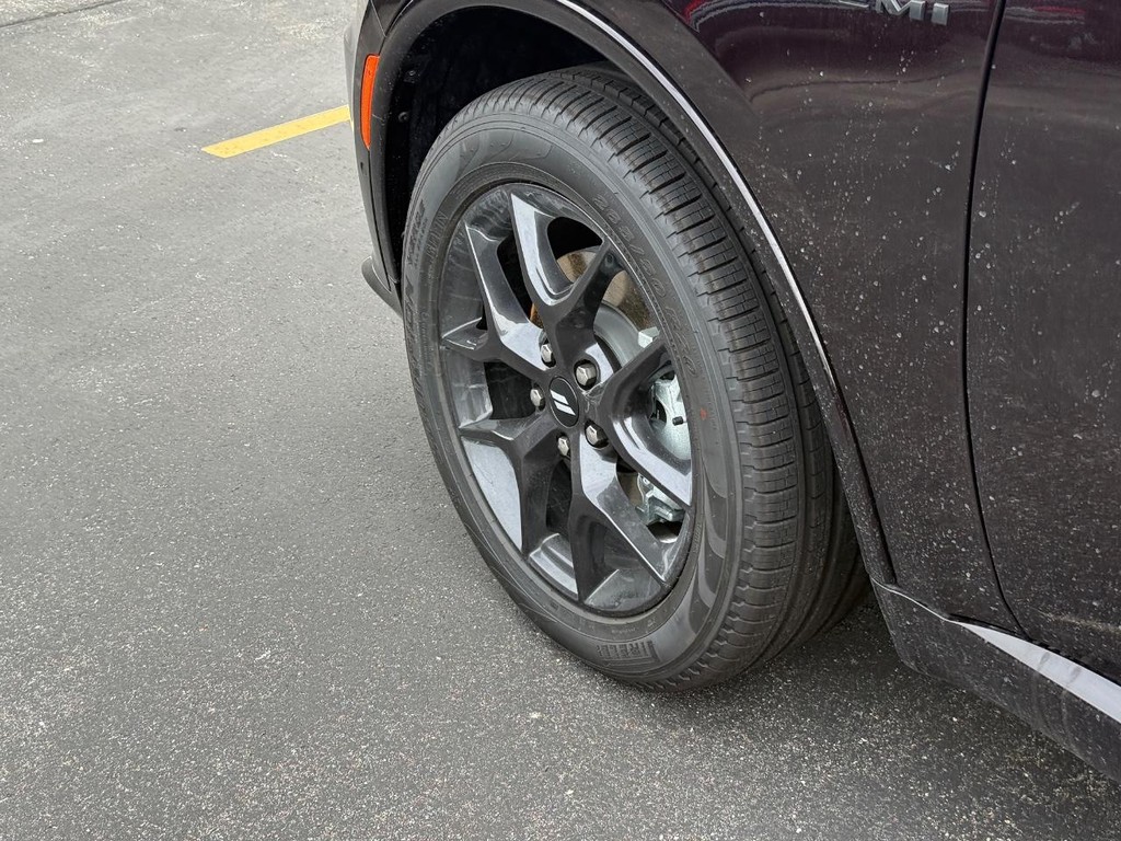 Dodge Durango Vehicle Full-screen Gallery Image 12