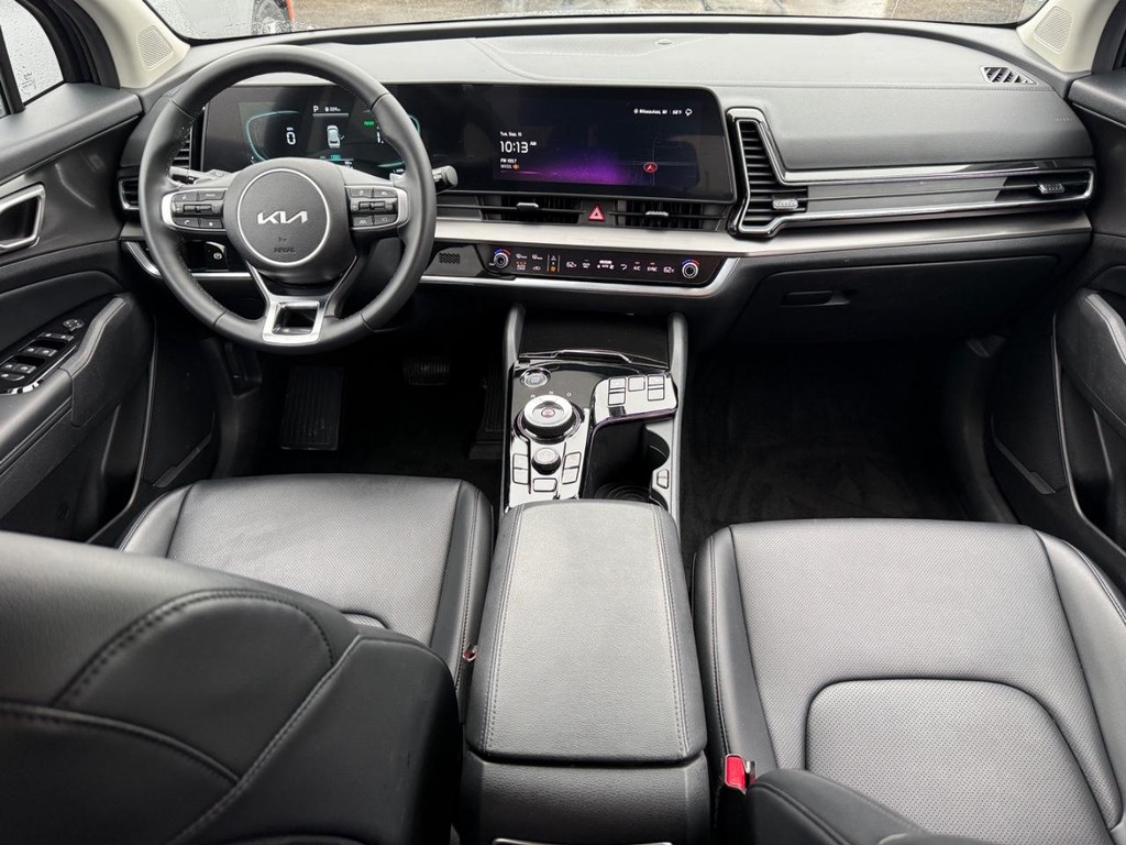 Kia Sportage Hybrid Vehicle Full-screen Gallery Image 08