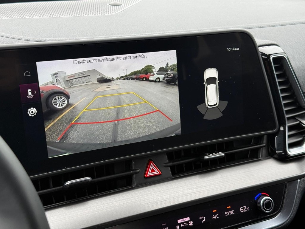 Kia Sportage Hybrid Vehicle Full-screen Gallery Image 17
