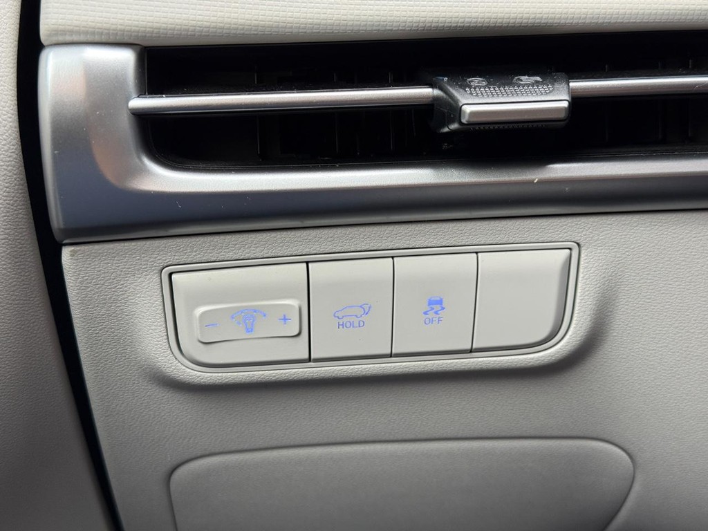 Hyundai Tucson Vehicle Full-screen Gallery Image 20