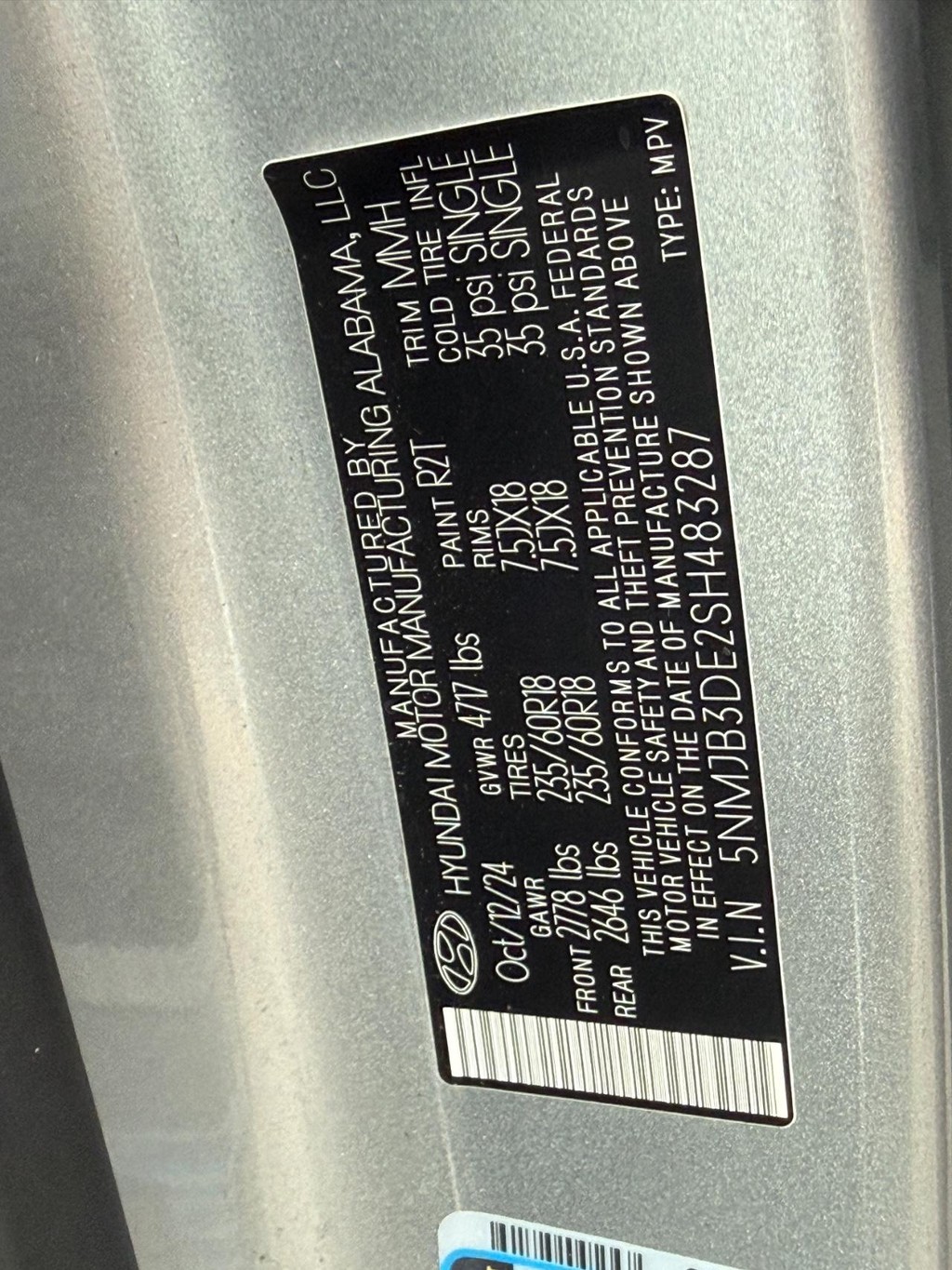 Hyundai Tucson Vehicle Full-screen Gallery Image 21