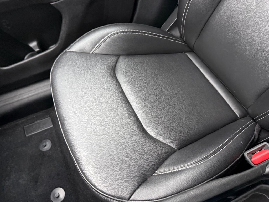 Jeep Compass Vehicle Full-screen Gallery Image 19