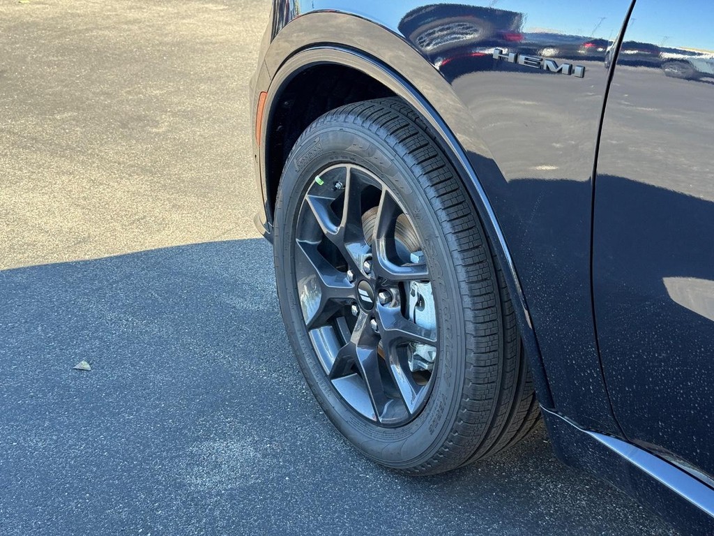 Dodge Durango Vehicle Full-screen Gallery Image 12