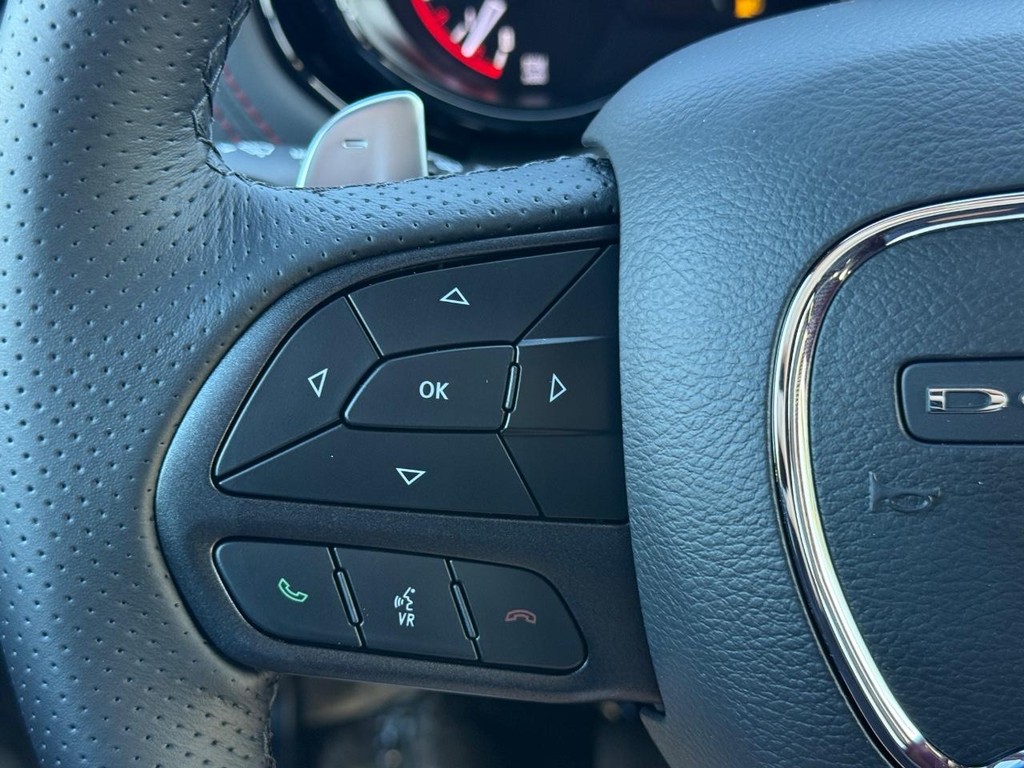Dodge Durango Vehicle Full-screen Gallery Image 13