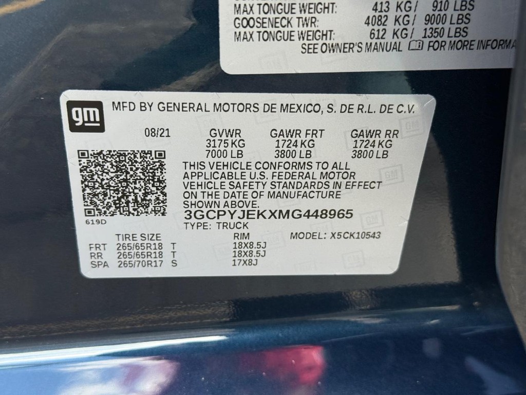 Chevrolet Silverado 1500 Vehicle Full-screen Gallery Image 21