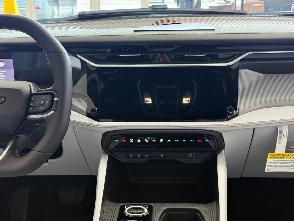 Jeep Cherokee Vehicle Full-screen Gallery Image 08