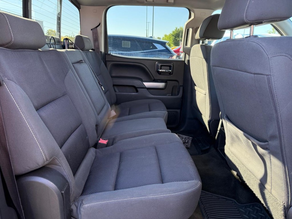 Chevrolet Silverado 1500 Vehicle Full-screen Gallery Image 07