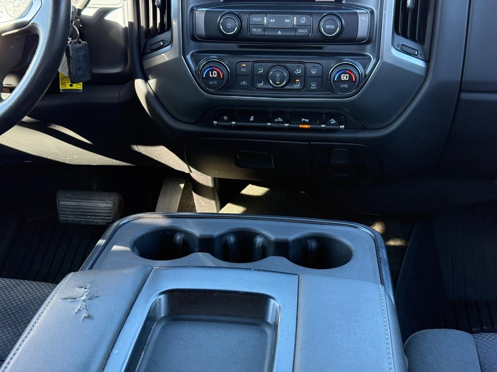 Chevrolet Silverado 1500 Vehicle Full-screen Gallery Image 10