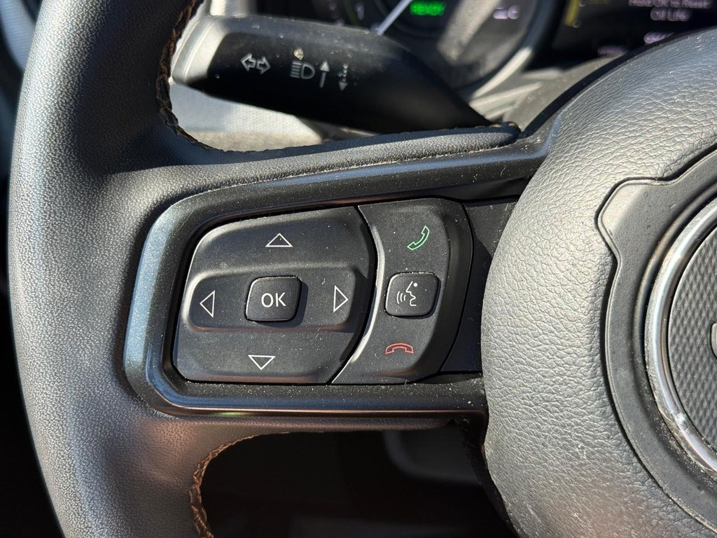 Jeep Wrangler 4xe Vehicle Full-screen Gallery Image 14