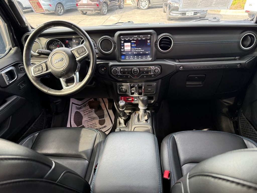 Jeep Wrangler 4xe Vehicle Full-screen Gallery Image 07