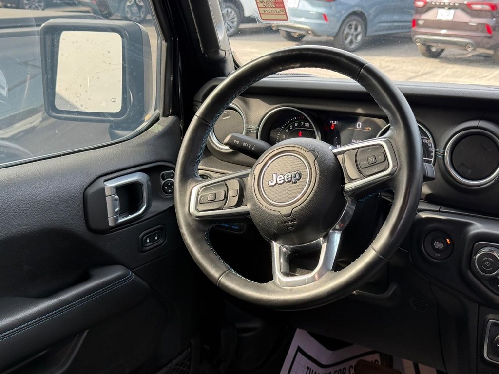 Jeep Wrangler 4xe Vehicle Full-screen Gallery Image 10