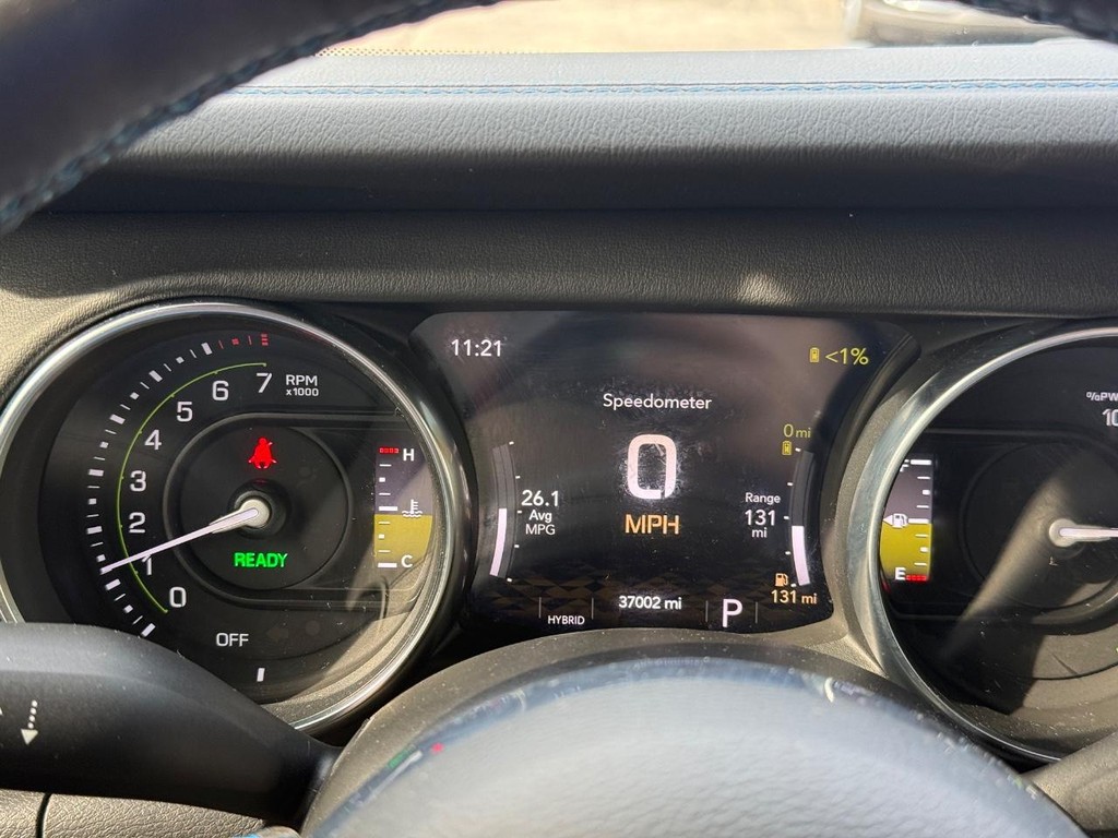Jeep Wrangler 4xe Vehicle Full-screen Gallery Image 15